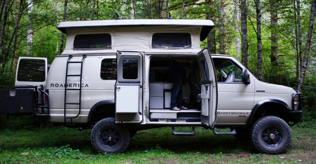 4x4-econoline-campervan-conversion