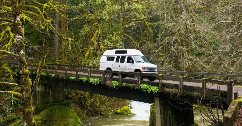 ford-conversion-van