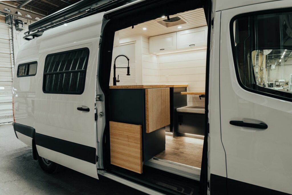 custom-sprinter-van-build-interior