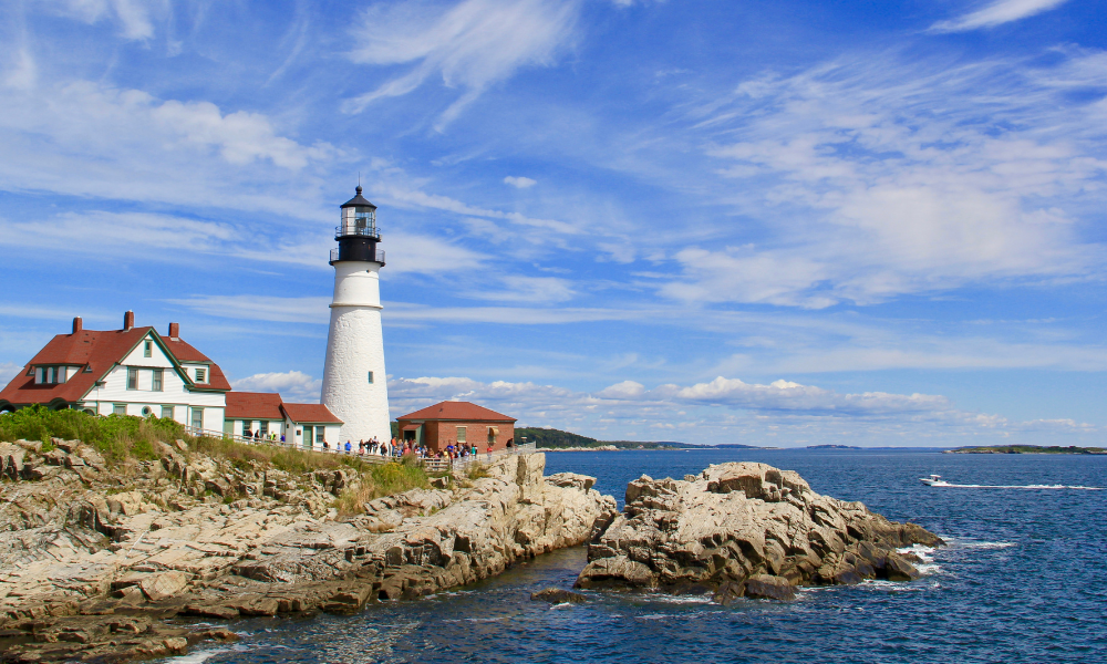 cape cod lighthouse scenery