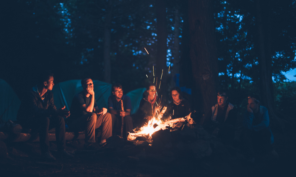 vanlife community group campfire