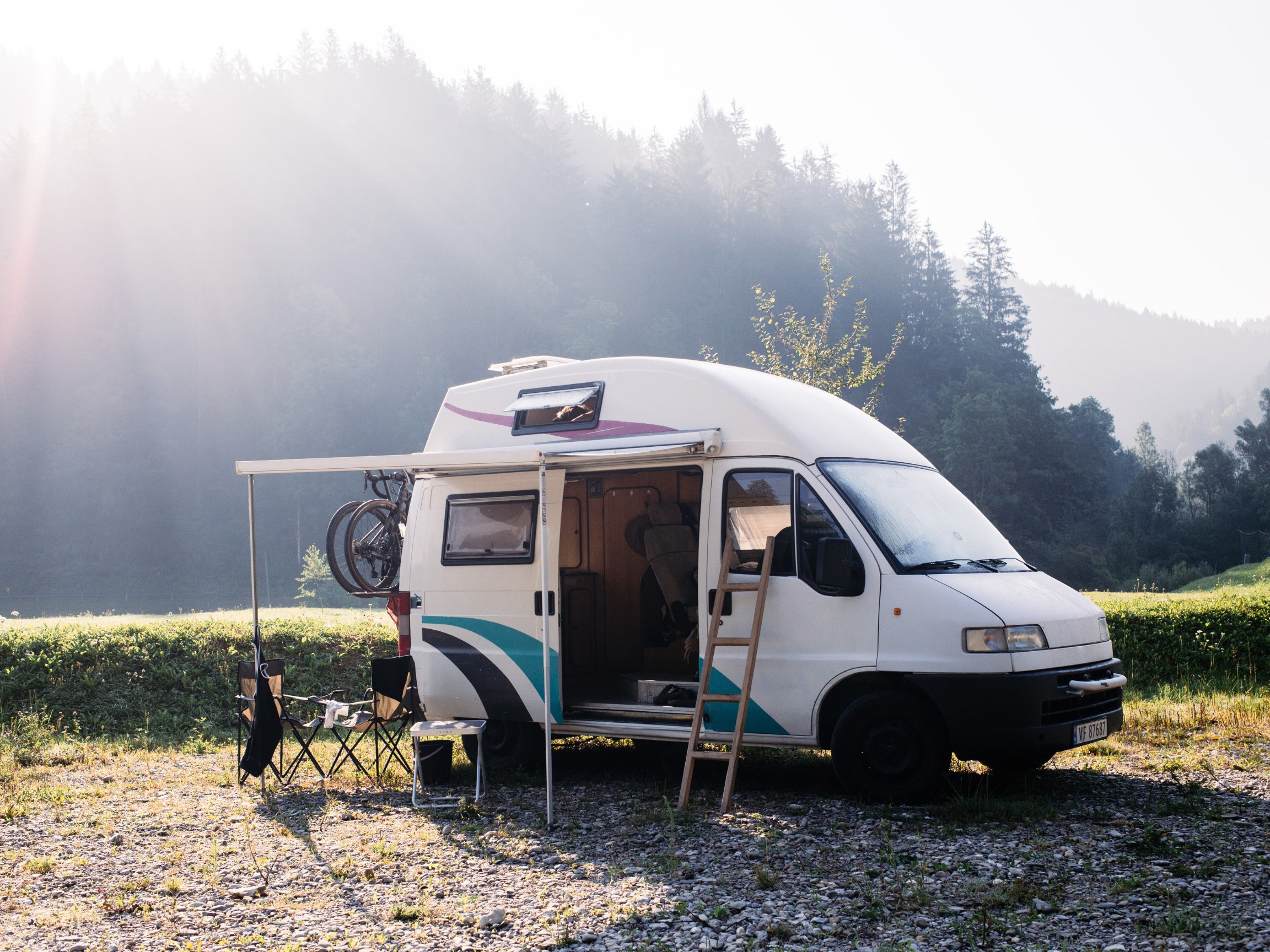 camper van overnight outdoor set up